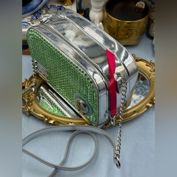 🆕 BETSEY JOHNSON 🧿 NWOT Get Toasted Green Crossbody Bag * NO POPTART WALLET* - Picture 14 of 14